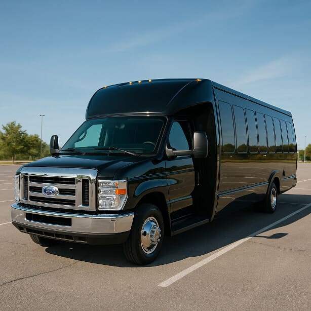 Coach Bus Murfreesboro 18 Passenger Minibus