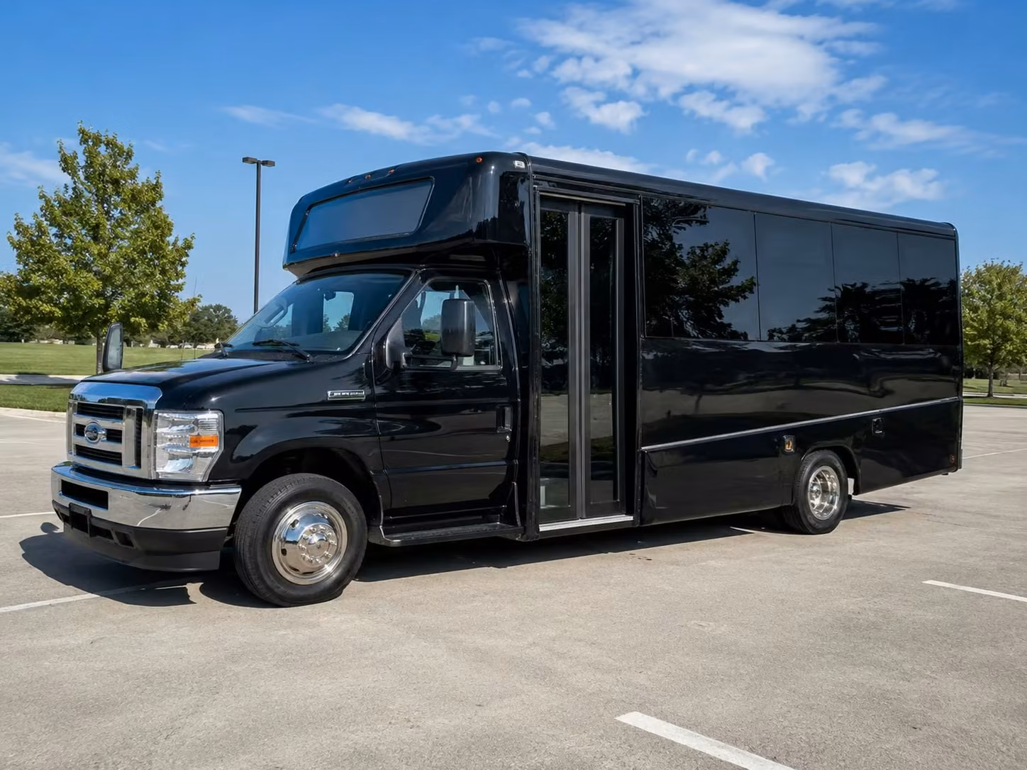 15 passenger minibus
