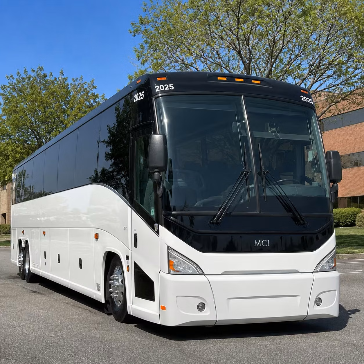 you can find and book concert transportation in murfreesboro and any nearby city