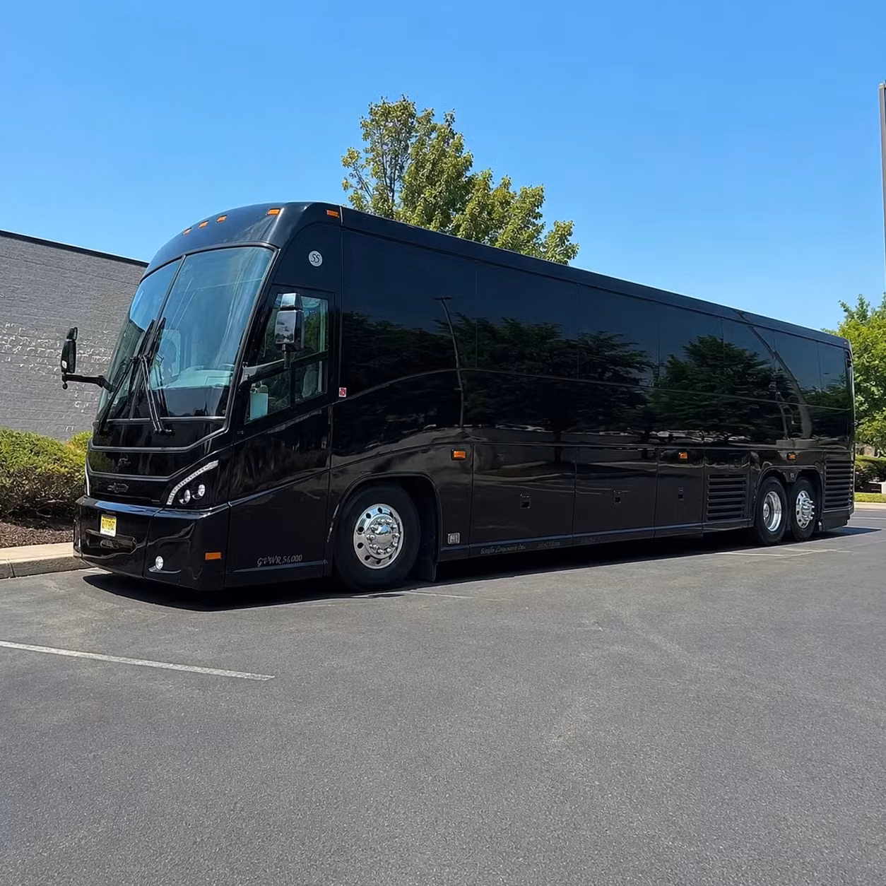 you can find and book long distance transportation in murfreesboro and any nearby city